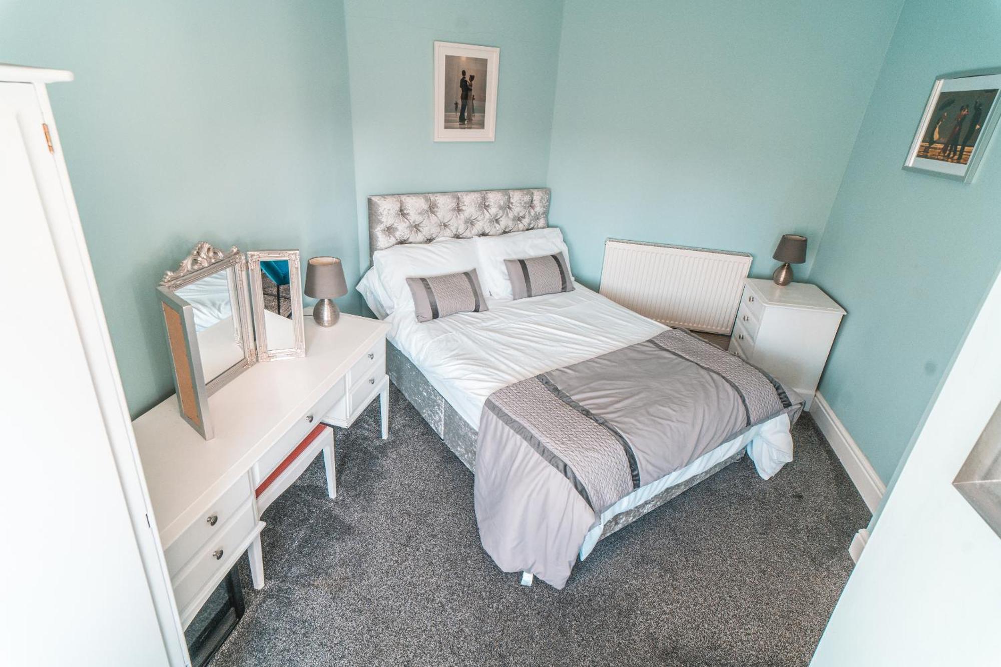 Beachmount Holiday Apartments Колвин Бэй Экстерьер фото