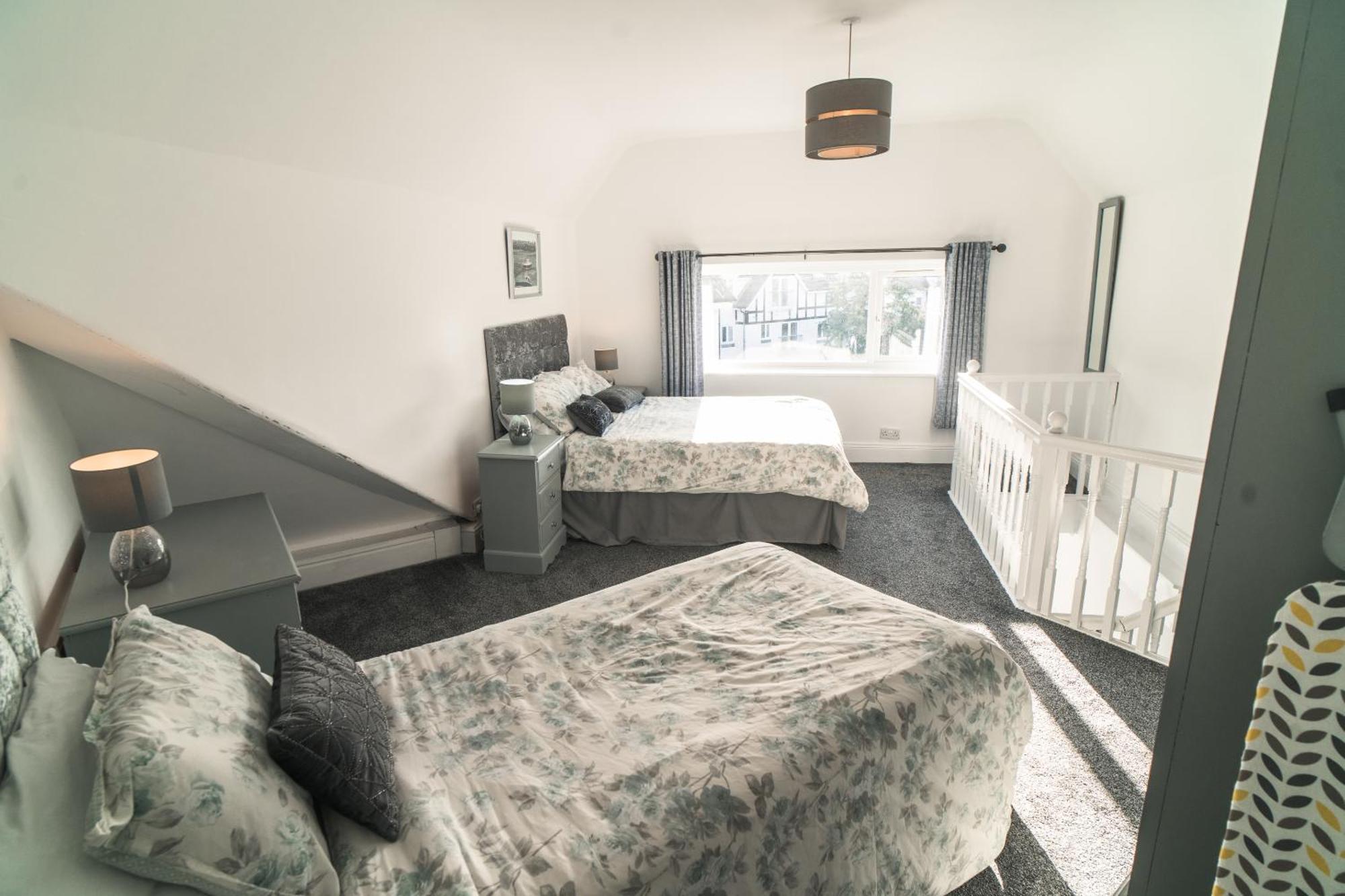 Beachmount Holiday Apartments Колвин Бэй Экстерьер фото