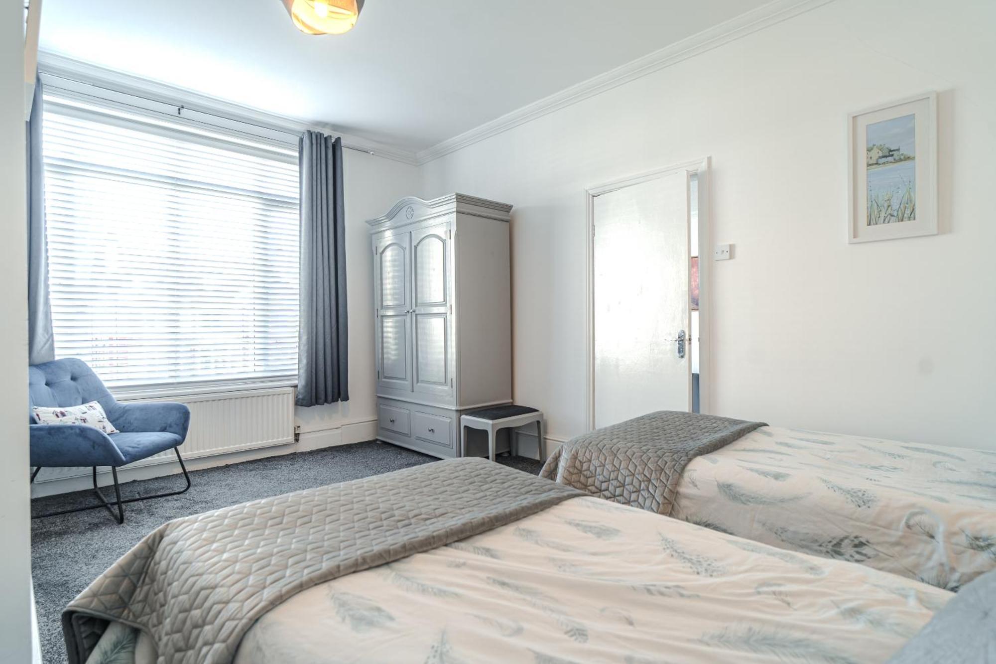 Beachmount Holiday Apartments Колвин Бэй Номер фото